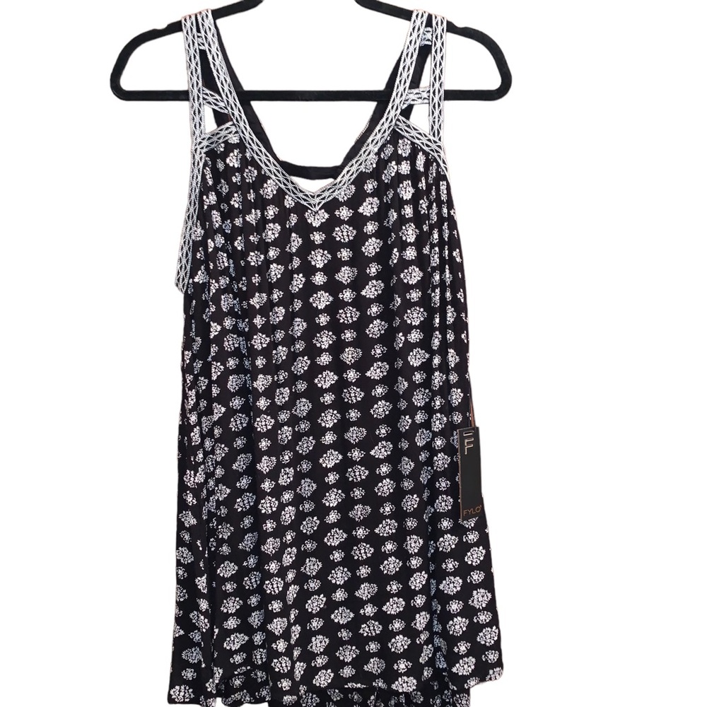 Fylo Women’s Top Sz M